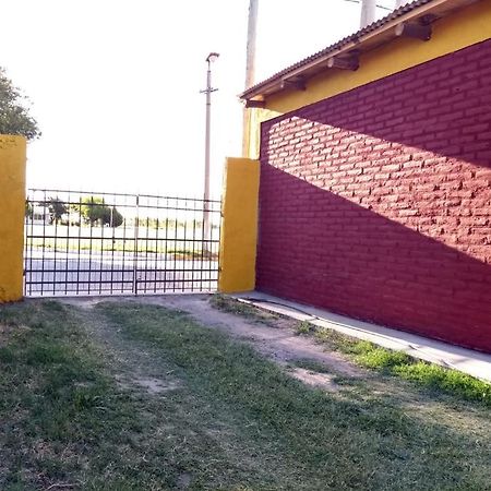 Departamentos Peumayen Río Colorado Zewnętrze zdjęcie